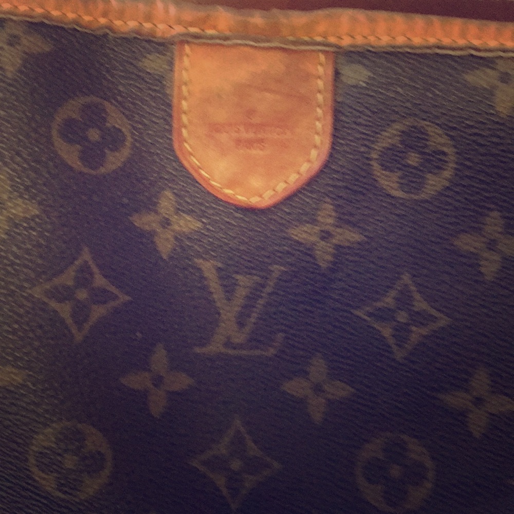 Hand bag